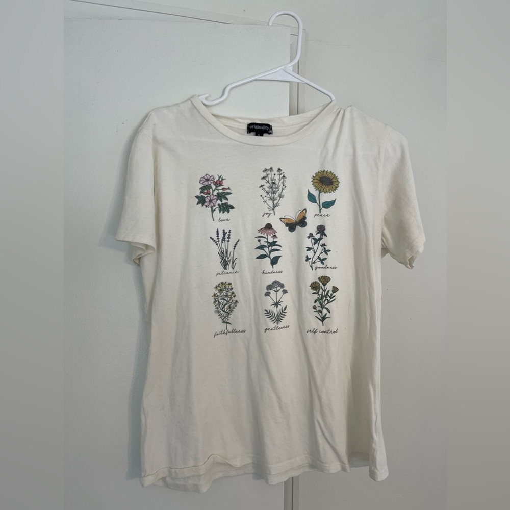 DRY GOODS | t shirt
